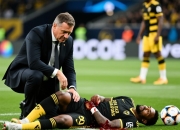 黄蜂队外援受伤情况不明，主帅心情沉重