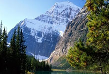 关于皇马VS比利亚雷亚尔：贝林厄姆坐镇两大新星领衔进攻线姆巴佩冲锋的信息